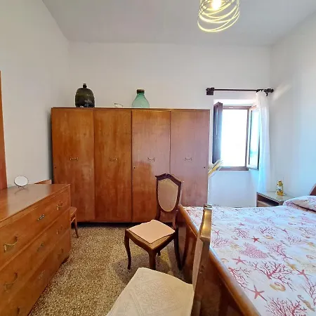 Domo Cicita Nell'antico Borgo
